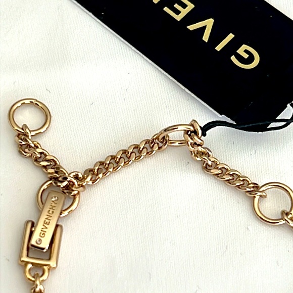 🆕Authentic Givenchy Crystal Necklace, 16" + 3" extender - Picture 6 of 8